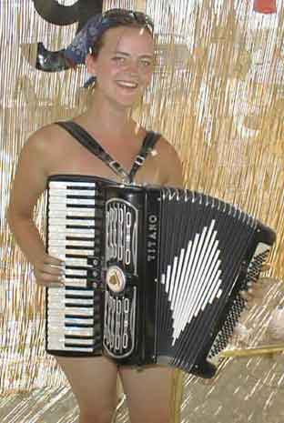 The Second-Best Accordion Picture Ever