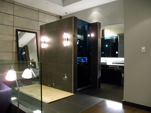 03 shower