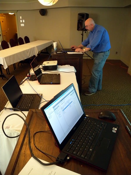 Damir setting up the EnergizeIT demo computers