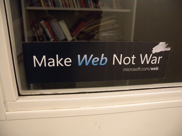 10 web not war 2
