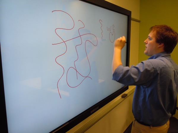 steve and giant monitor 2