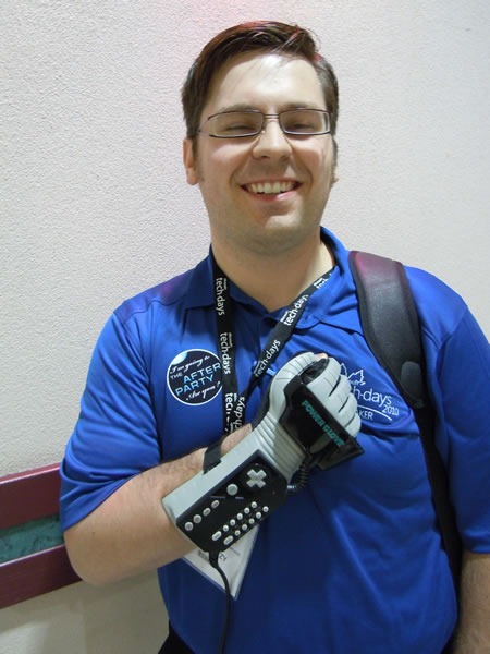 11 David Wesst PowerGlove
