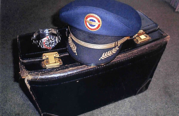 pilot's flight bag