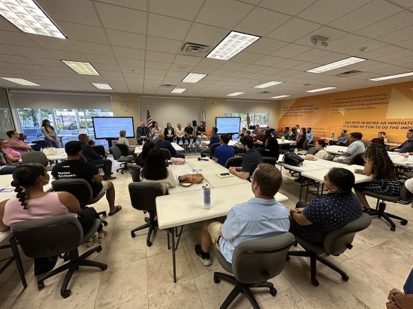 A wide shot of the main room of Tampa’s Entrepreneurial Collaborative Center, with the people attending Tampa Bay Techies’ “Breaking Into Tech” event.