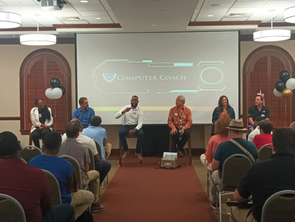 The keynote panel: Courtney Jackson, Mark Keller, Ryan WIlliams, Joey de Villa, Ebony Pierce, and Bryson Bort.