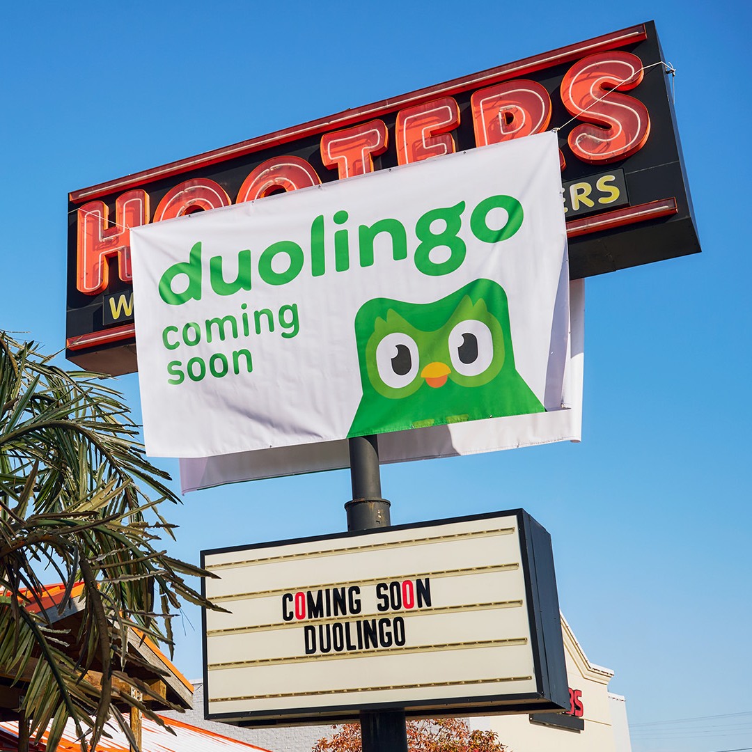 inside-you-there-are-two-owls-1